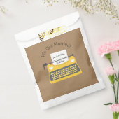 イエロータイプライターカスタマイズ結婚式の引き出物バッグ フェイバーバッグ (封をした状態)