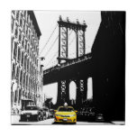 イエロータクシニューヨークシティニューヨークNycブルックリンブリッジ タイル<br><div class="desc">ブルックリンブリッジイエロータクシーニューヨークシティニューヨークNy Nycセラミックタイル。</div>