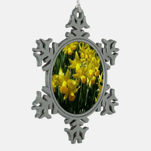イエローダッフォジルスアイチーリー春の花 スノーフレークピューターオーナメント (左)