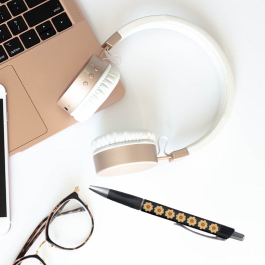 イエローダリアオンブラックフローラルパターン ボールペン