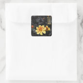 イエローダリアフラワーズウィズリーガーデンやる気を起こさせるズ スクエアシール (バッグ)