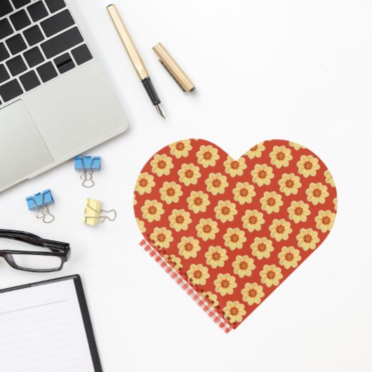 イエローダリアフローラルパターンon赤 ノートブック