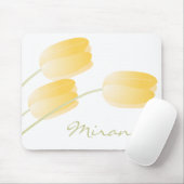 イエローチューリップ春フローラとカスタムモノグラム マウスパッド (マウス)