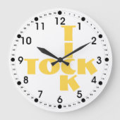 イエローティックトラックタイポグラフィクロスワードクロック顔 ラージ壁時計 (正面)