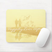 イエローハッピーエバーアフタービーチ結婚式 マウスパッド (マウス)