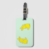 イエローハッピーバニーズオンティール（緑がかった色） ラゲッジタグ (正面縦)