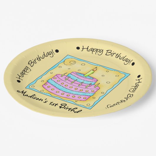 イエローハッピーファーストバースデーケーキの名前パーソナライズされた ペーパープレート (アングル)