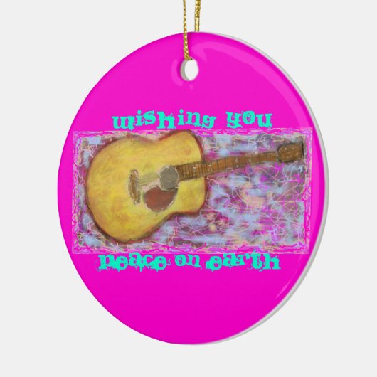 イエローパティーナアコースティックギターピースオンアース セラミックオーナメント (左)