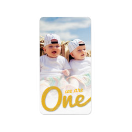 イエロービッグスケッチ一双生児キッド1歳の誕生日フォト ラベル