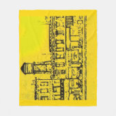 イエロービルの住宅と住宅と水塔 フリースブランケット (正面)