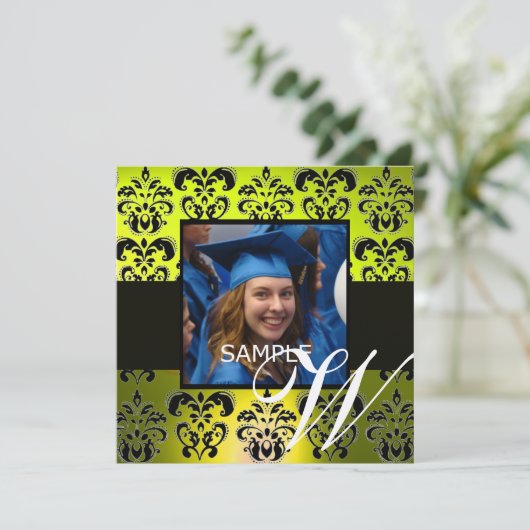 イエローブラック卒業ダマスクモノグラムシャンパン 招待状 (スタンド正面)