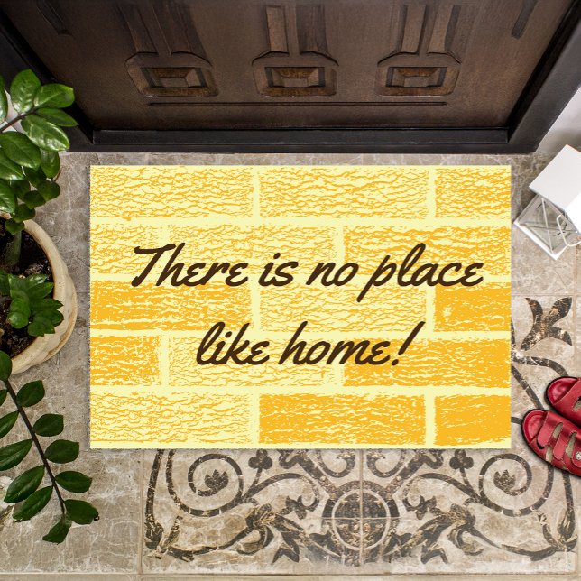 イエローブリックロードウィザードのオズノベルティ ドアマット (A yellow brick road doormat leading you right into your home and reminding you what Dorothy says.)