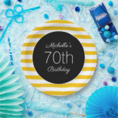 イエローホワイトストライプ誕生日ズブラック70 ペーパープレート (パーティー)