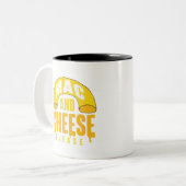 イエローマカロニチーズ子供へMac&チーズ ツートーンマグカップ (正面左)