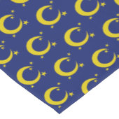 イエロームーンスターズナイトスカイ天文学ミッドナイト ショートテーブルランナー (コーナー)