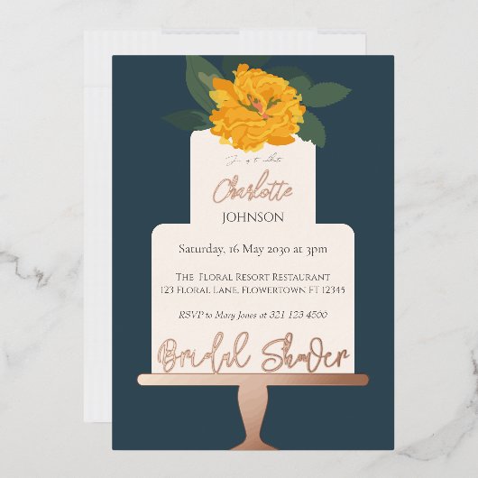 イエローモダンフローラケーキブライダルシャワー金ゴールド 箔招待状 (封筒)