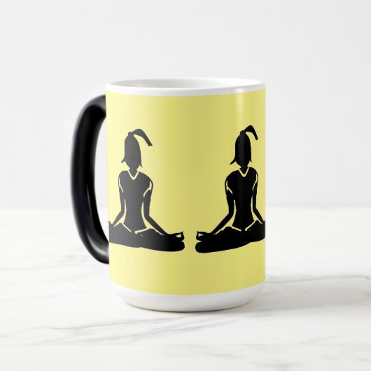 イエローモーフィングヨガ モーフィングマグカップ (正面左)