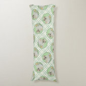 イエローラブラドールレトリバー&テニスボール絵画ズ ボディピロー (正面縦)