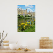 イエローリーズ・キャッスル,ケント,イングランドの花 ポスター (キッチン)