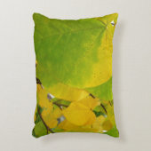 イエローレッドブド葉ズ アクセントクッション (正面(垂直))