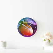 イエローレディースリッパーオーキッドアーパーソナライズされたト ラウンド壁時計 (ホーム)