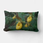 イエローレディーズスリッパの花のグループ ランバークッション (正面)