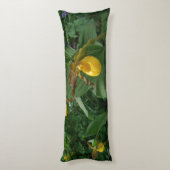 イエローレディーズスリッパーオーキッドフラワーイン開花 ボディピロー (裏面 (縦))