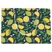 イエローレモンとグリーンライムフルーツパターン ラージペーパーバッグ (裏面)