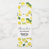 イエローレモン水の色のフルーツパターンありがとう ボトルネックタグ (正面)