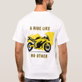 イエローレーシングオートバイ及びライダーイラストレーション Tシャツ (裏面)