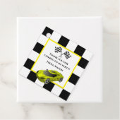 イエローレースカー |子供の誕生日パーティー フェイバータグ (インサイチュ)