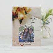 イエローローズオンエレガントアイボリー写真 セーブザデート (スタンド正面)