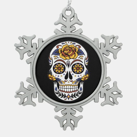 イエローローズシュガースカルオンブラック スノーフレークピューターオーナメント (正面)