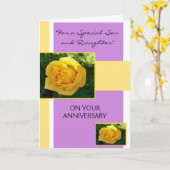 イエローローズソンアンドワイフパーソナライズされたアニバーサリー カード (黄色い花)