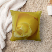 イエローローズブド装飾用クッション クッション (ブランケット)