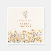 イエローワイルドフラワーズとデイジーブライダルシャワー スタンダードカクテルナプキン (正面)