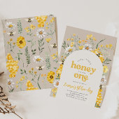 イエローワイルドフラワービーファースト誕生日招待状 招待状