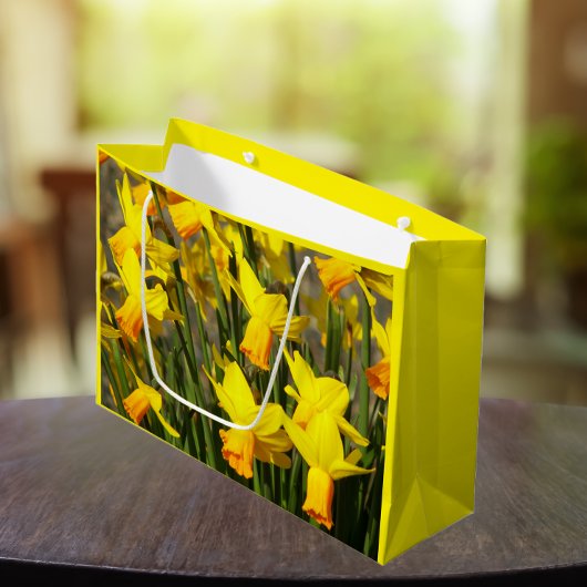 イエロー春ダフォジルフローラ ラージペーパーバッグ