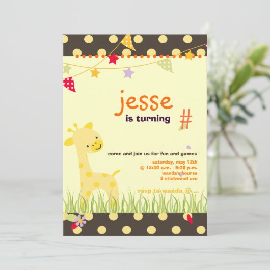 イエロー水玉模様キリンパーソナライズされたパーティー 招待状 (スタンド正面)