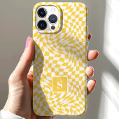 イエロー ウェーブ チェックのモノグラム Case-Mate iPhoneケース