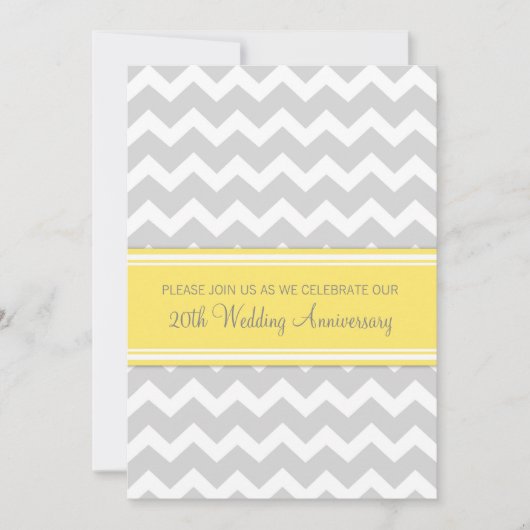 イエロー グレー シェブロン 20周年 誕生日 招待状 (正面)
