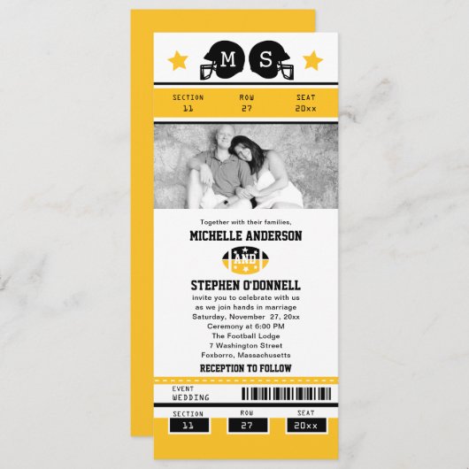 イエロー・ゴールドの黒のフットボールのチケットの結婚式の招待 招待状 (正面/裏面)
