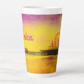 イエロー&パープルサンタモニカ桟橋お名前 カフェラテマグ (正面)