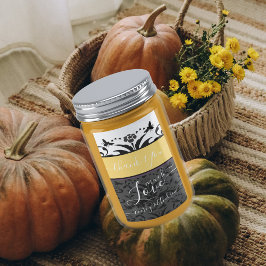 イエロー、ブラック、グレーののまわりにフローラダマスク ラベル