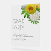 イエロー&ホワイトフローラ卒業パーティー アクリルサイン (傾斜)