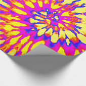 イエロー、マゼンタ、オレンジのスパイラル絞り染め ラッピングペーパー (角)