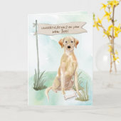 イエロー・ラブラドール・レトリーバーの新犬おめでとう カード (黄色い花)