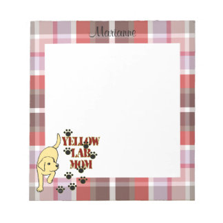 イエロー・ラブラドール・レトリーバーパーソナライズされたマママプライド ノートパッド