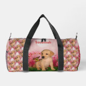 イエロー・ラブラドール・レトリーバー子蝶パーソナライズされた動物 ダッフルバッグ (裏面)