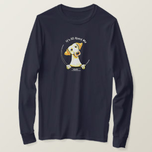 イエロー・ラブラドール・レトリーバー・イッツ・オール・アバウト・ミ Tシャツ
